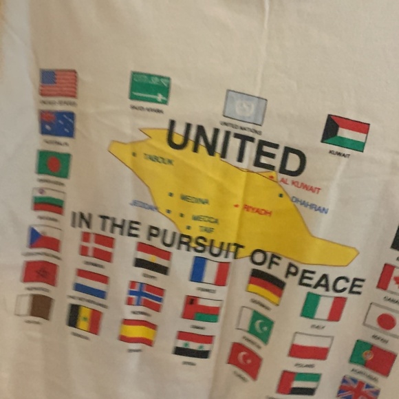 Vintage 1990 DESERT SHIELD T-SHIRT - Mens Size LG 42-44 - Picture 13 of 15